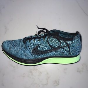 Nike Flyknit Racer - Like New! Unisex